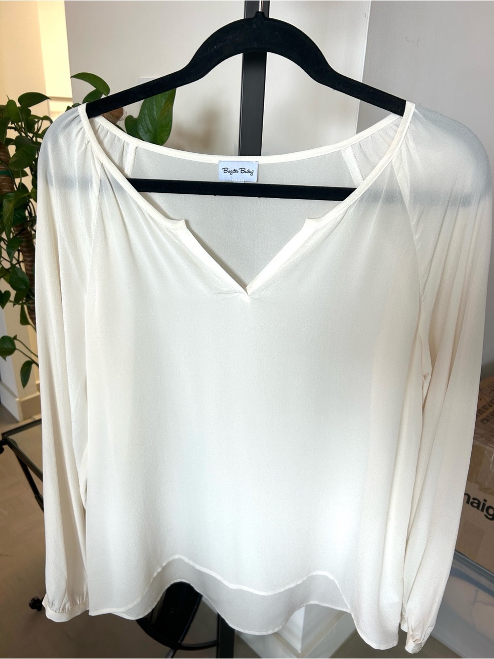 Bridget Bailey Women's Cream V-Neck Long-Sleeve Blouse. Beautiful flow and fit.